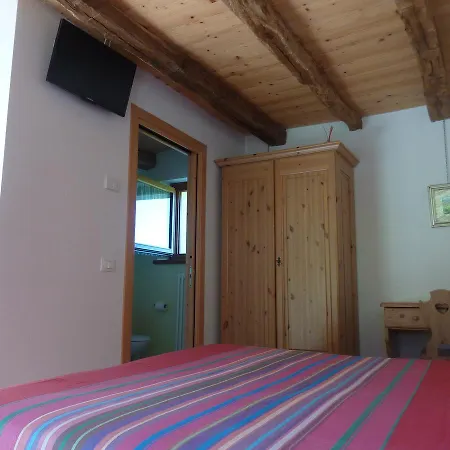 Valbelluna Bed & Breakfast Triches